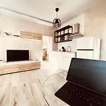 Cherry Deluxe Апартаменты